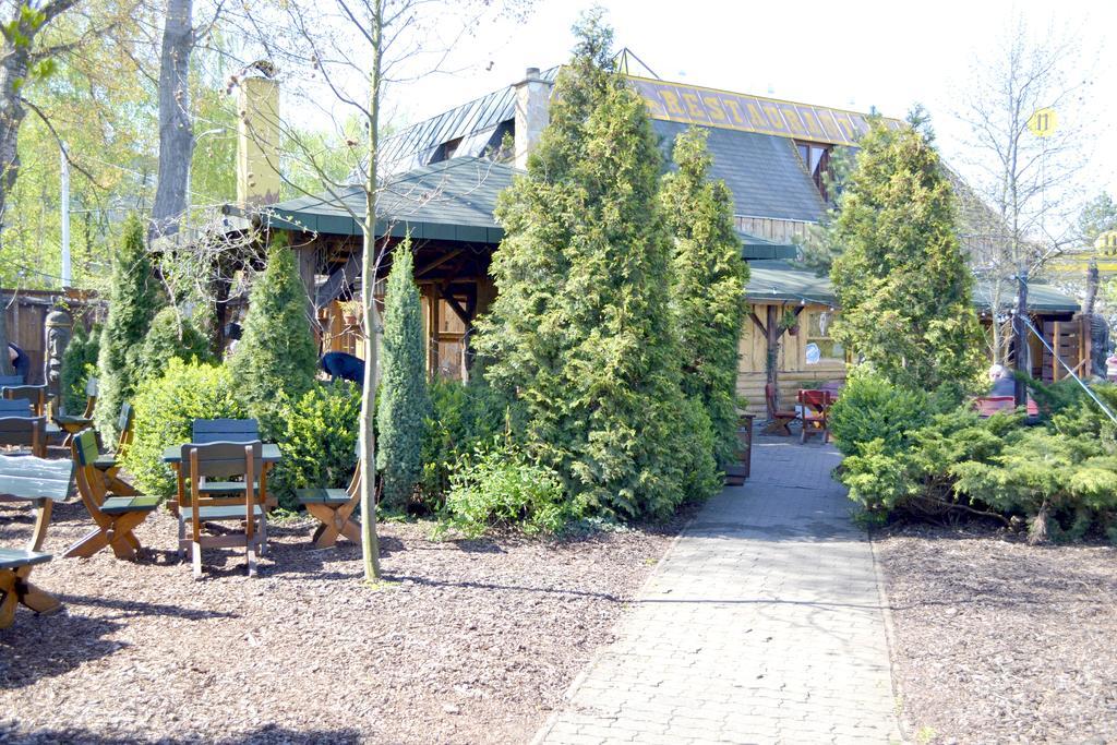 Restaurant A Penzion Steak Station Pardubice Ngoại thất bức ảnh